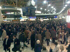 Waterloo station - people as far as the eye ca...