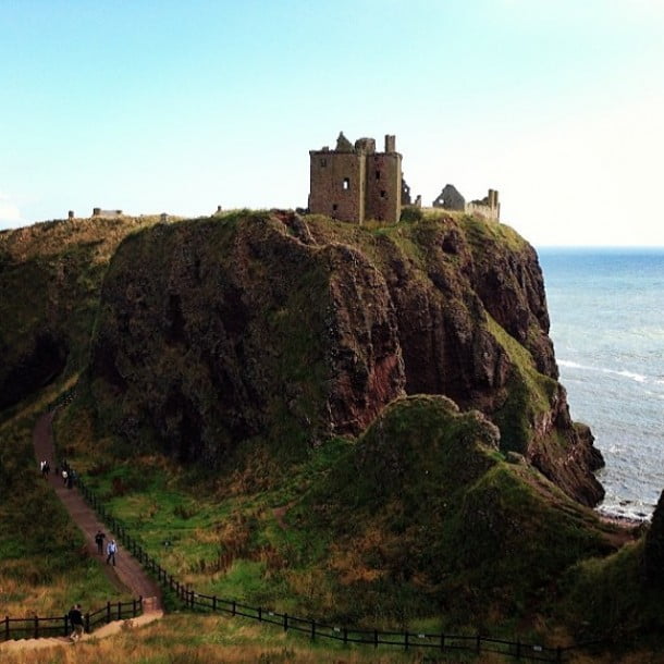 Dunnottar Castle by @jshwon