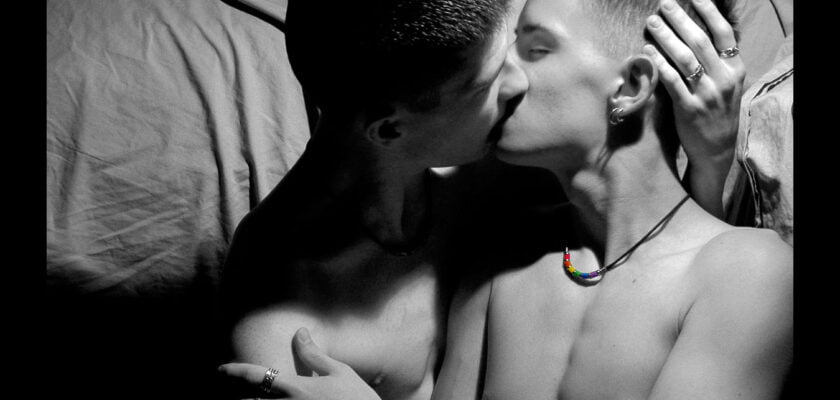 The kiss by Dave3of4