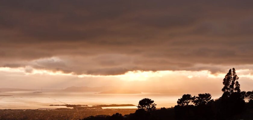 The Unseen Sea by Simon Christen