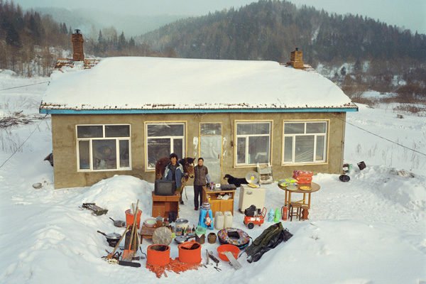 Chinese families' worldly goods
