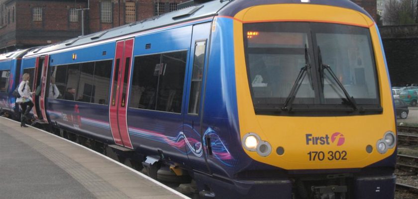 TransPennine Express Class 170 170302 stands in Huddersfield Platform 8 working 1K22 1642 Manchester Piccadilly to Hull (Photo credit: Wikipedia)