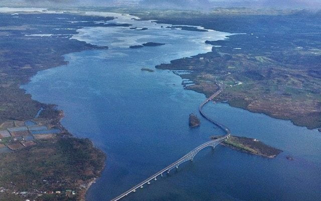 The San Juanico Bridge by jethromullen