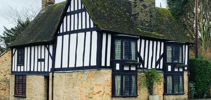 Simon want this house.