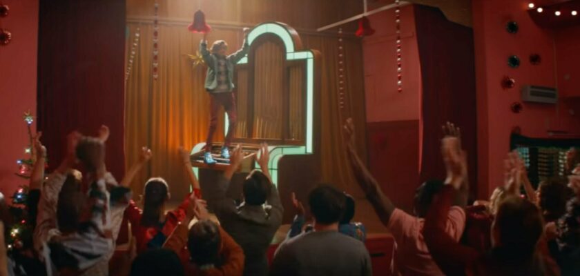 TK Maxx: Christmas To The Maxx