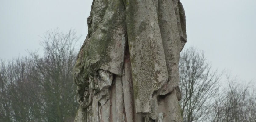 sculpture, Crystal Palace, SE19 by Lee Jackson. © All rights reserved by victorianlondon