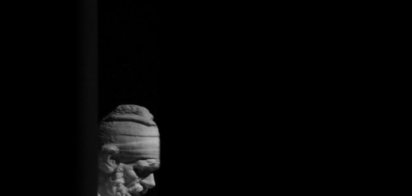 behind the door by Alessandro © All rights reserved by AlessandroDM